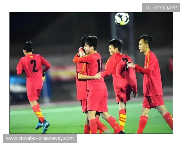 德甲俱乐部青训学院与当地学校合作,推广校园足球 德甲俱乐部青训学院与当地学校合作,推广校园足球