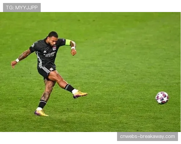 里昂新训练中心落成，配备可追踪射门速度、角度与旋转的智能球门系统