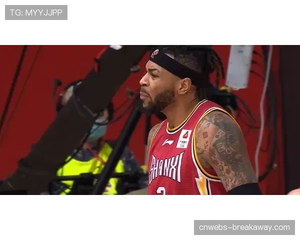 热刺2-1逆转绝杀布伦特福德，孙兴慉补时阶段助攻约翰逊